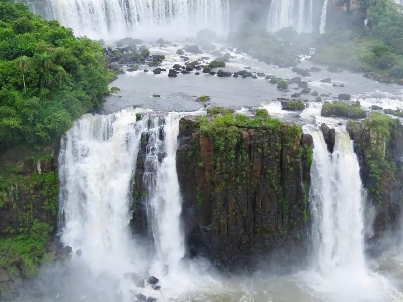 Iguazu, a safe destination: Iguazu Falls receives the Safe Travels stamp